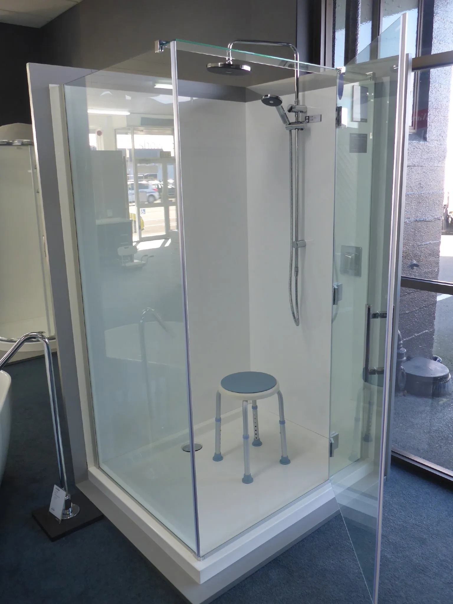 Compact Shower Stool with Rotating Seat
