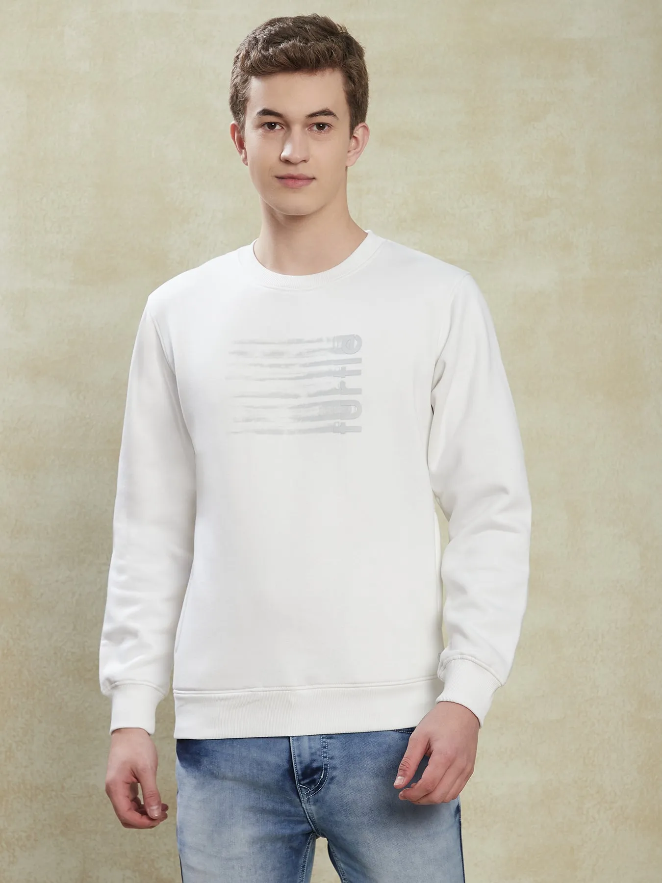 Knitted White Printed Regular Fit Full Sleeve Casual Sweatshirt