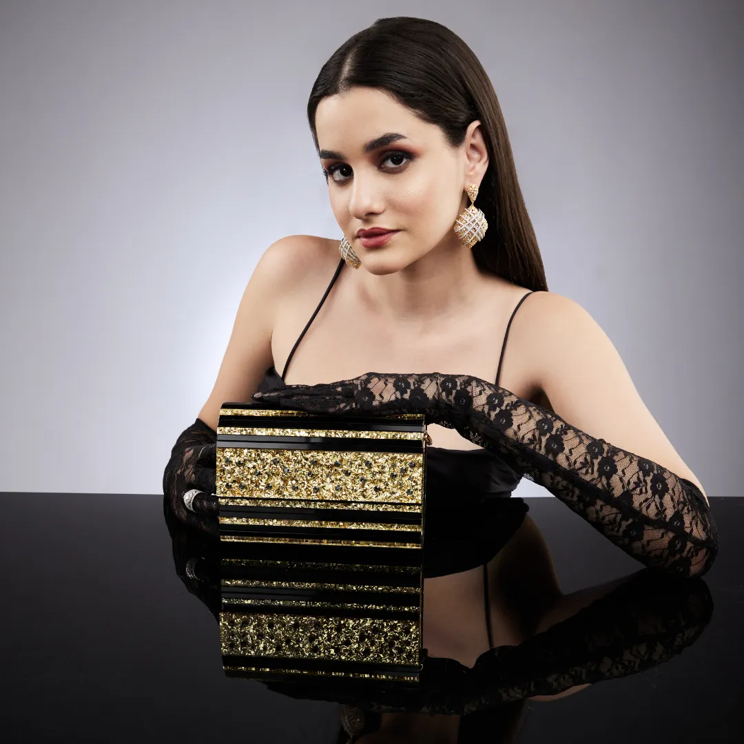 Marie Gold Black Gold