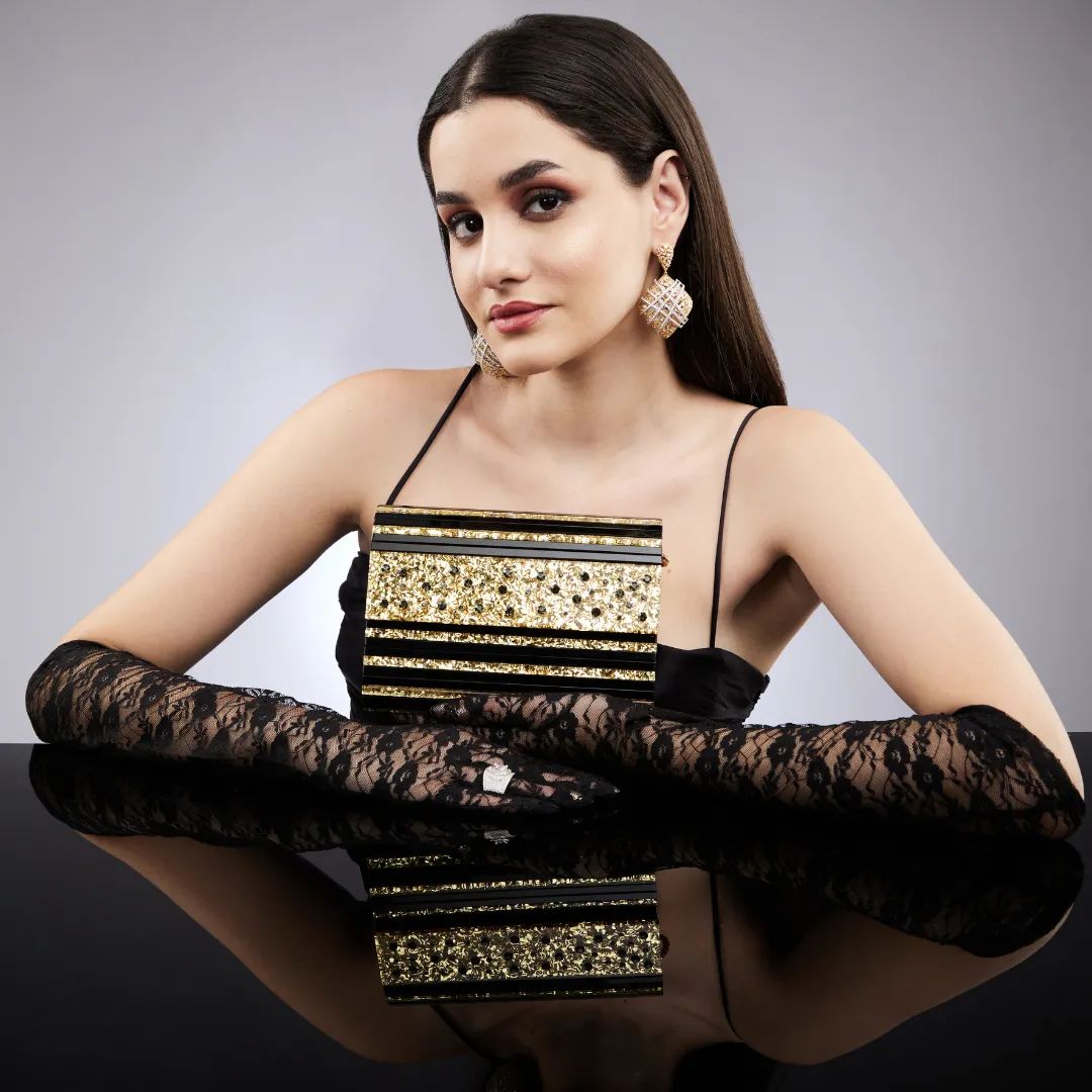 Marie Gold Black Gold