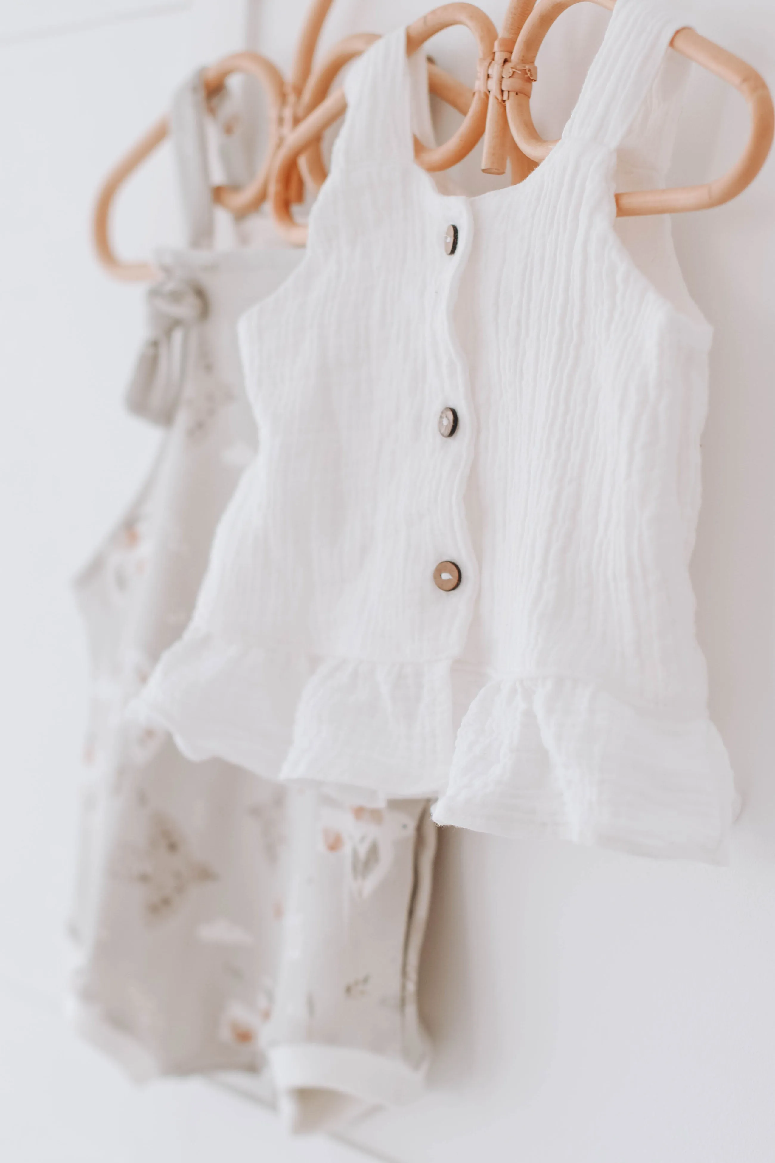 Muslin summer top WITH BUTTONS