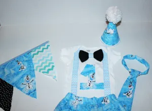 Olaf cake smash outfit with party hat, frozen birthday outfit, frozen cake smash, olaf Boys cake smash outfit,  olaf bowtie, frozen Banner