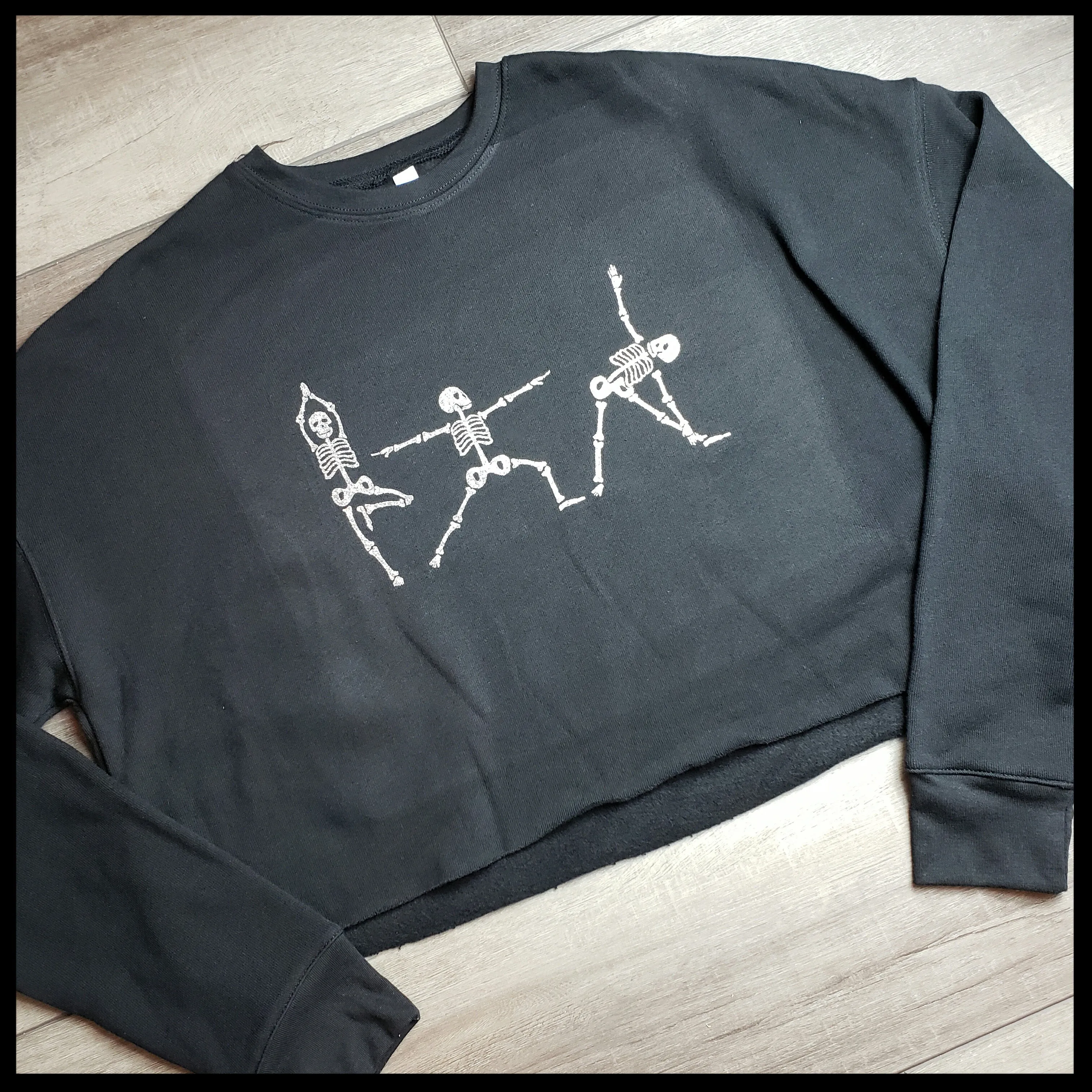 Skeleton Yoga Cropped Sweatshirt