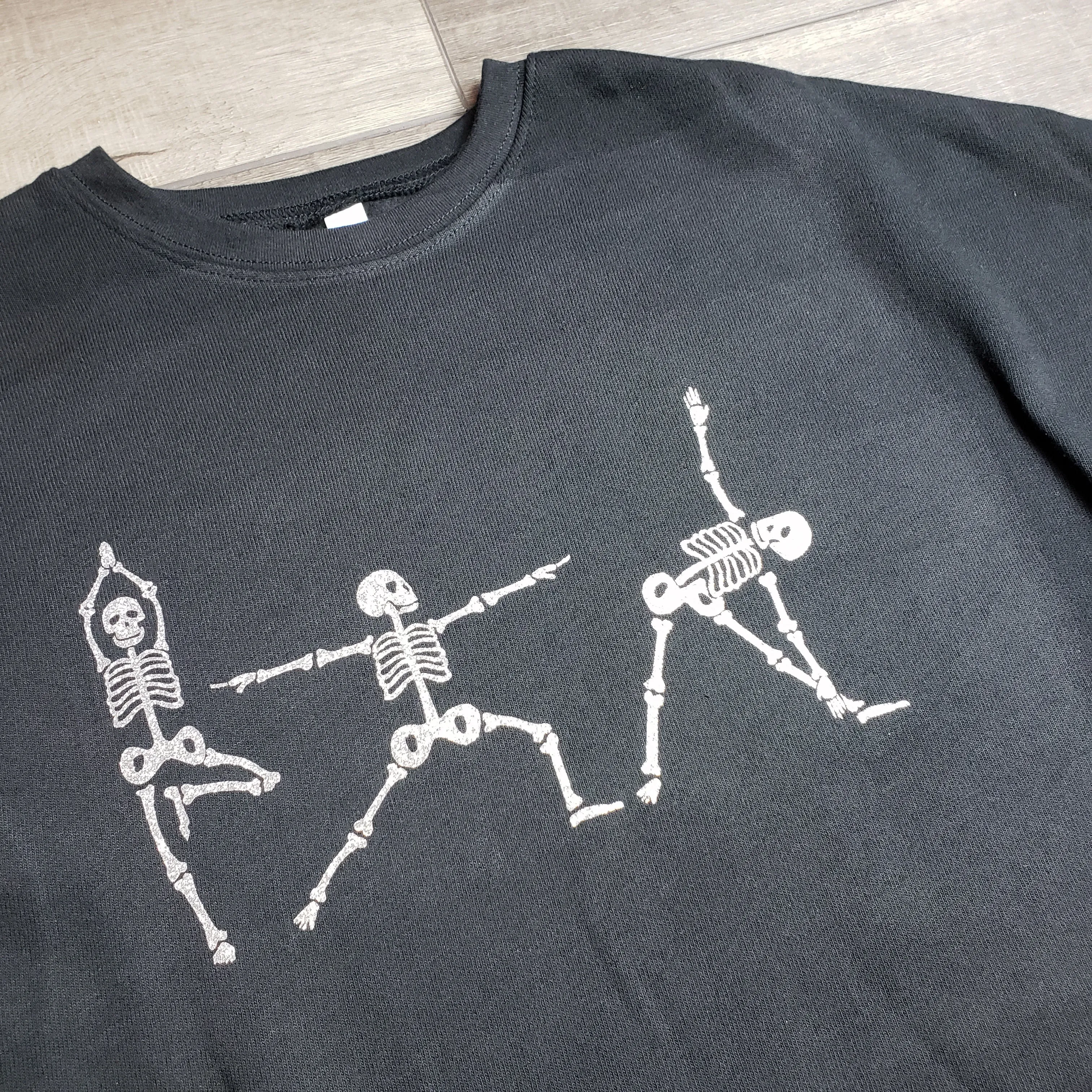 Skeleton Yoga Cropped Sweatshirt