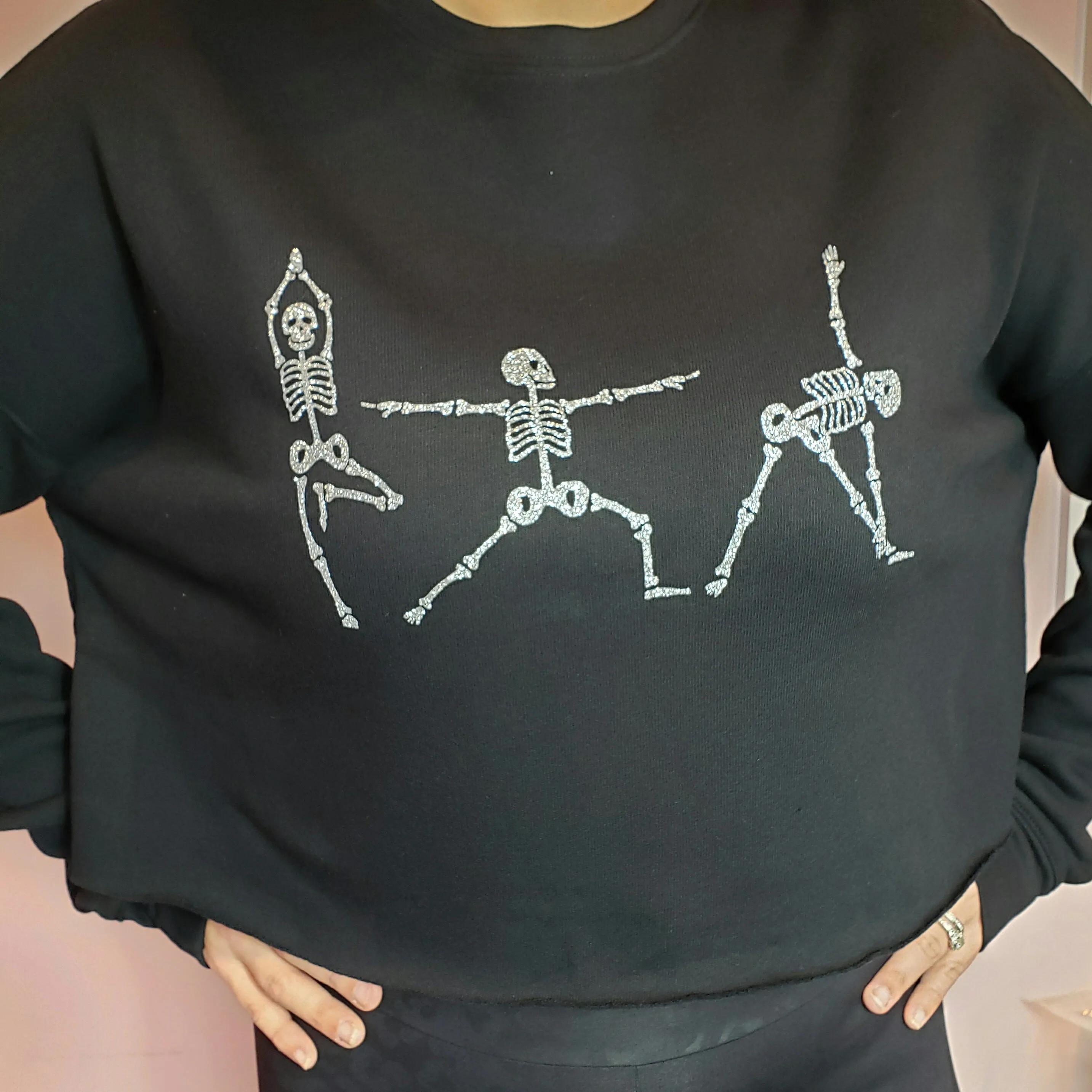 Skeleton Yoga Cropped Sweatshirt