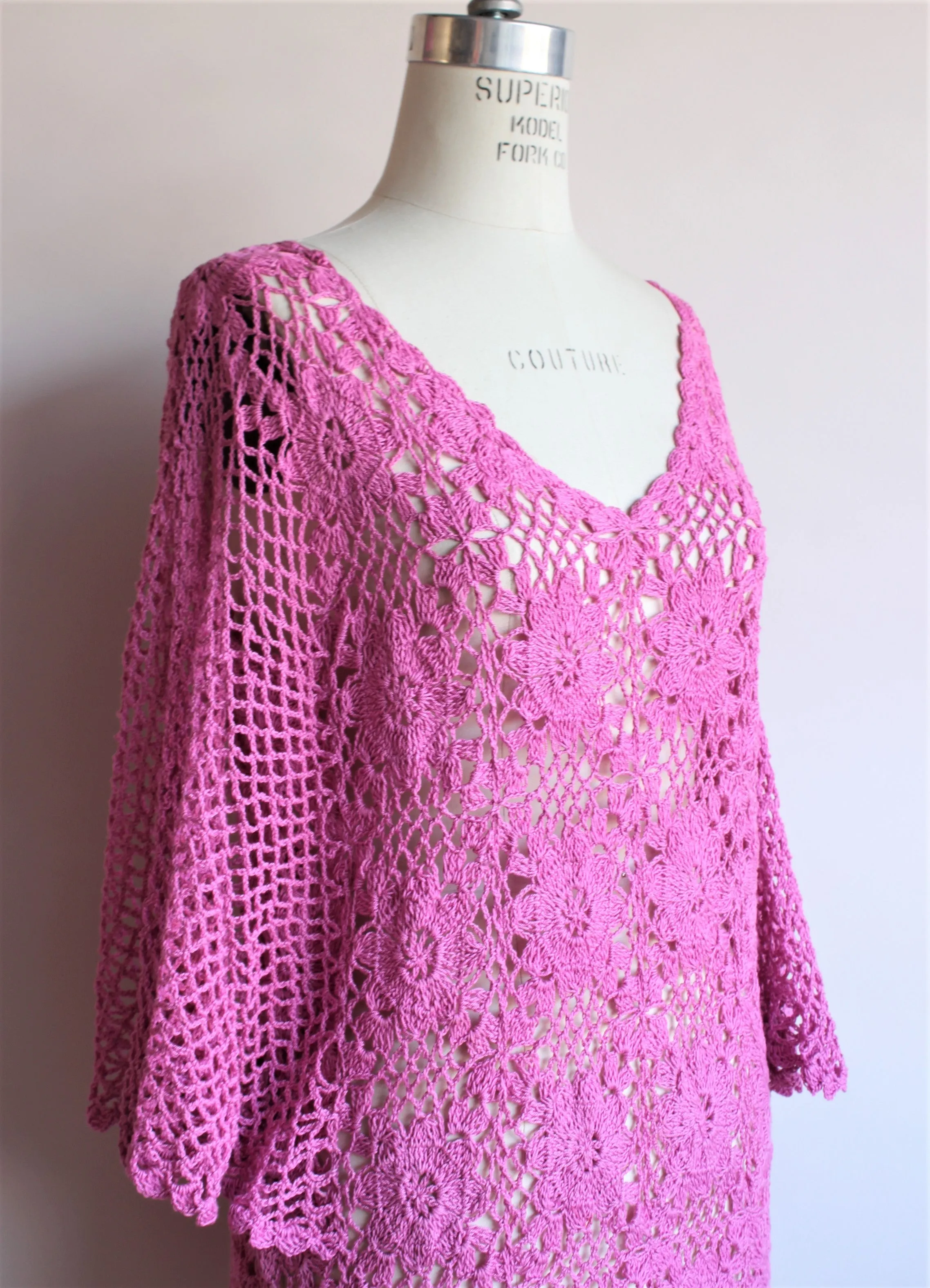 Vintage 1980s Pink Crochet Blouse